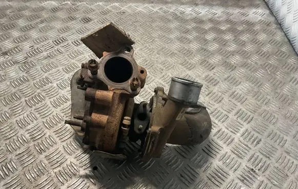 Toyota Corolla Verso AR10 Turbo