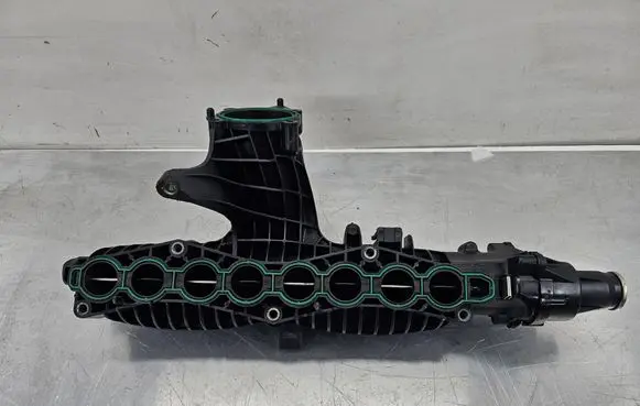 Volvo V60 Intake manifold 31431955
