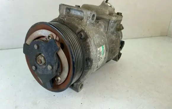 Volkswagen PASSAT B6 Air conditioning (A/C) compressor (pump) 1K0820859F 044701077B4 R134A8681P