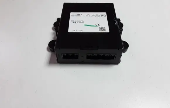 Mitsubishi L200 Door central lock control unit/module 8637C387