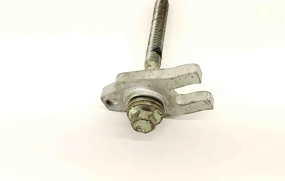 Nissan X-Trail T32 Fuel Injector clamp holder