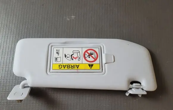 Peugeot 208 Sun visor