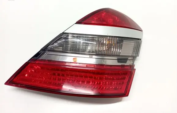 Mercedes-Benz S W221 Rear/tail lights A2218200277