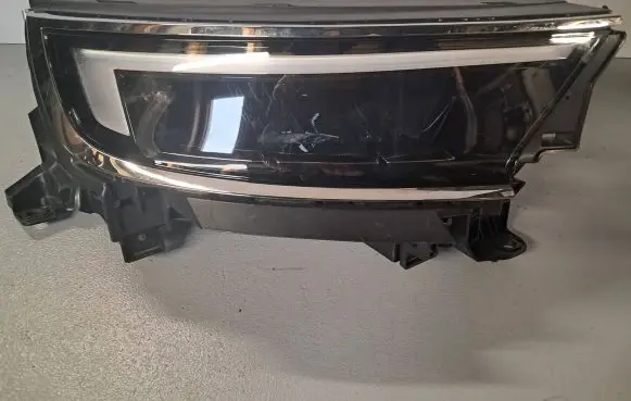 Opel Mokka B Headlight/headlamp 9834016680 L375793 368158932