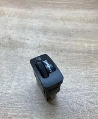 Toyota Corolla E100 Panel lighting control switch 2652P71