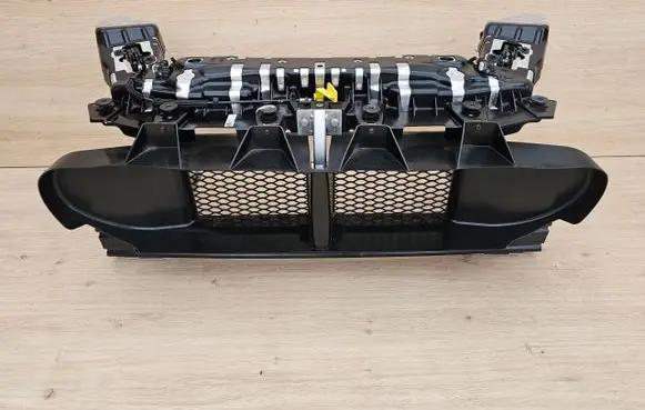 Maserati Levante Front piece kit 