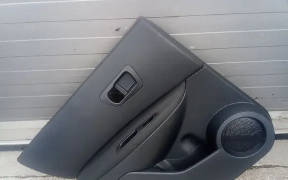Nissan Qashqai Rear door card panel trim