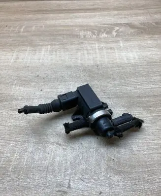 Volkswagen PASSAT B5 Turbo solenoid valve 1J0906627 7290320