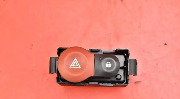 Renault Modus Hazard light switch 8200214869
