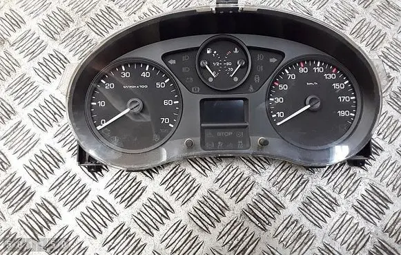 Citroen Jumpy Speedometer (instrument cluster) 55500131010