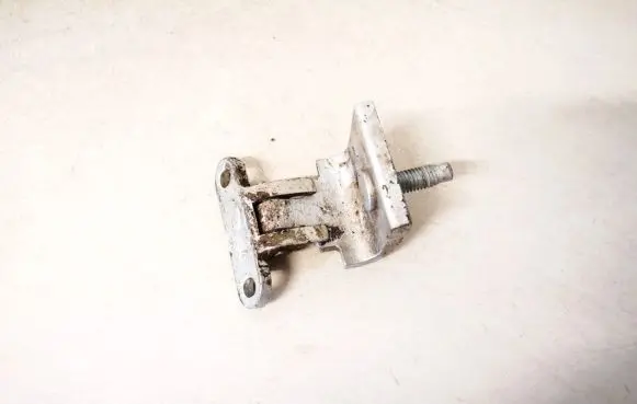 Volkswagen PASSAT B5 Tailgate/trunk/boot hinge 3b9827301d