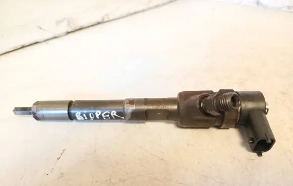 Peugeot Bipper Fuel injector 0445110351 3052H