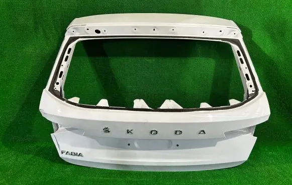 Skoda Fabia Mk4 (6VA) Tailgate/trunk/boot lid
