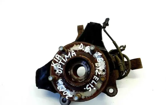 Front wheel hub
