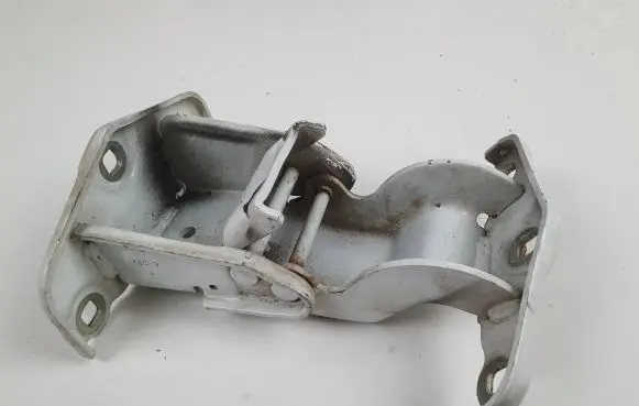 Renault Trafic II (X83) Loading door lower hinge 312304 66379