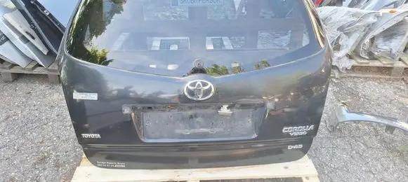 Toyota Corolla Verso AR10 Tailgate/trunk/boot lid
