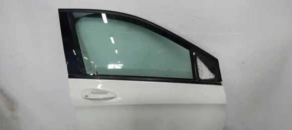 Mercedes-Benz B W246 W242 Front door 