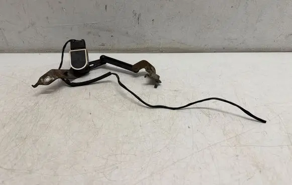 BMW 3 F30 F35 F31 Headlight/headlamp level sensor 6860843 ABE52150