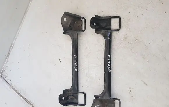 Toyota Avensis T250 ISOFIX Bracket 