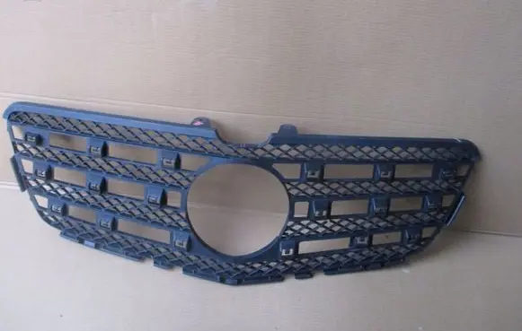 Mercedes-Benz R W251 Front bumper upper radiator grill A2518880060