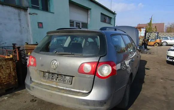 Volkswagen PASSAT B5.5 Roof bar rail 