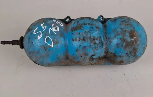 Audi A6 S6 C6 4F Vacuum air tank 443131541