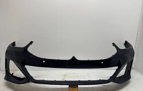 BMW 8 G14 Front bumper 8076177