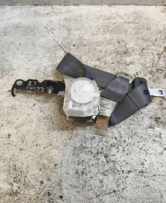 Toyota Prius (XW20) Rear seatbelt 7L7250 235163