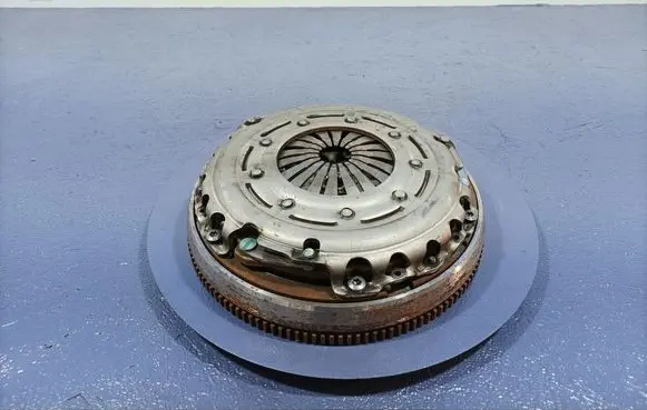 Peugeot 208 II Clutch set kit 9846799580
