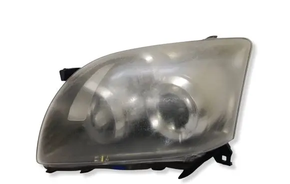 Toyota Avensis T250 Headlight/headlamp 9922680008