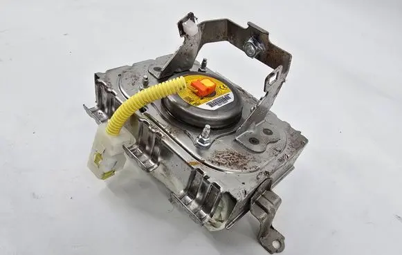 Peugeot 108 Passenger airbag TG11B01001 0589P1000286 5BDAN8025140