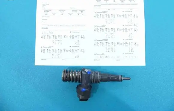 Audi A4 S4 B5 8D Fuel injector 0414720007 IMPRK1195248