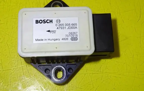 Nissan Qashqai+2 ESP acceleration yaw rate sensor 0265005665 47931JD00A