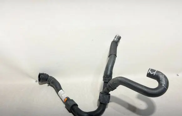 Volkswagen Golf VIII Engine coolant pipe/hose 5Q0122051ET