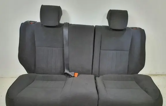 Alfa Romeo 147 Second row seats 