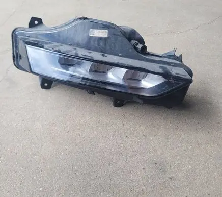 Skoda Octavia Mk4 Front fog light 5E3941699