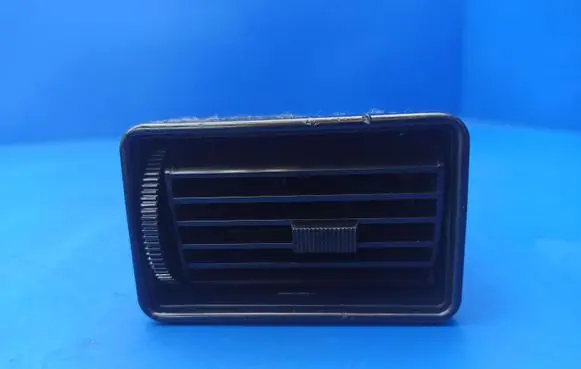 Jaguar XJS Dashboard side air vent grill/cover trim