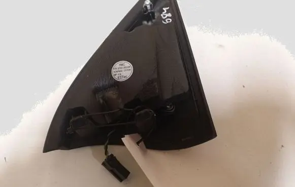 Hyundai Santa Fe Front door high frequency speaker 876512B010