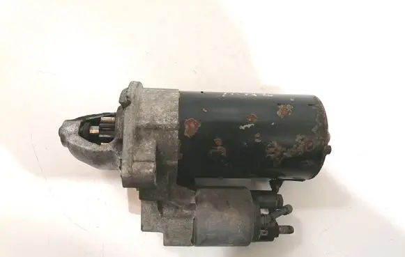 BMW 5 E39 Starter motor 0001108157 1740374