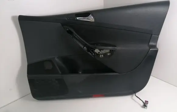 Volkswagen PASSAT B6 Front door card panel trim 3C1867012