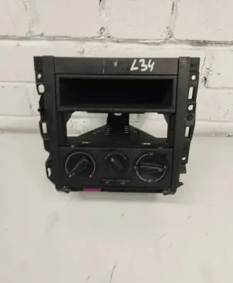 Volkswagen Golf IV Climate control/heater control trim 1J1858069F 1J1858071
