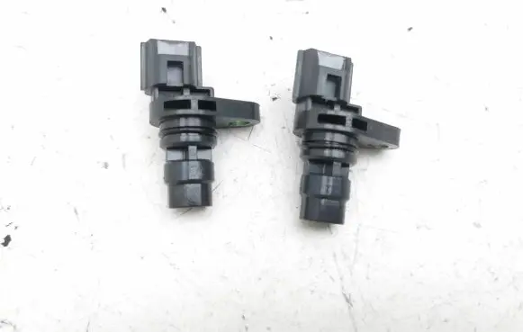 Mazda CX-30 Camshaft speed sensor HF0118230