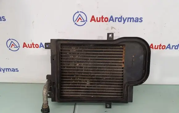 Engine oil radiator