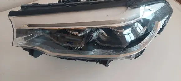 BMW 5 G30 G31 Headlight/headlamp 7439193 10396110004