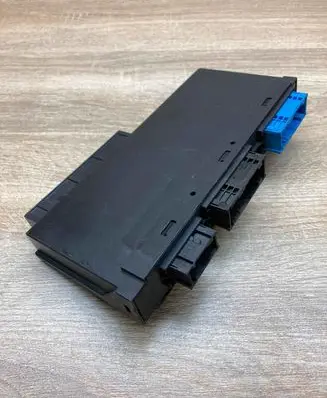 BMW 5 F10 F11 Central body control module 9244393 10681810