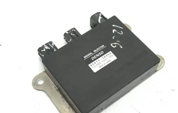Lexus IS III XE30 Injection control unit/module 8987130050 1310001671