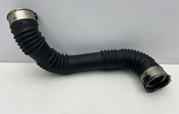 Mercedes-Benz CLA C118 X118 Intercooler hose/pipe A2475200101