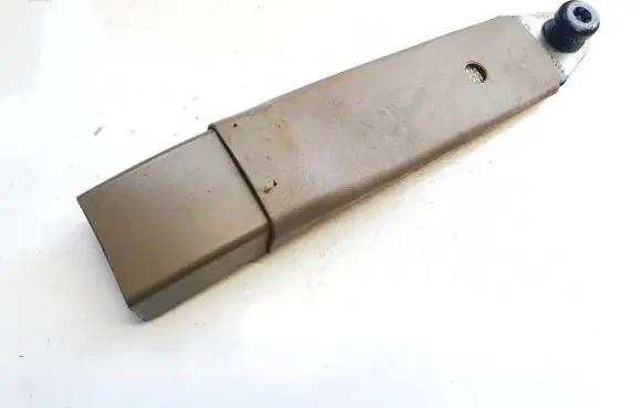 Dodge Caliber Rear seatbelt buckle 1hm271kaaa 713701h209