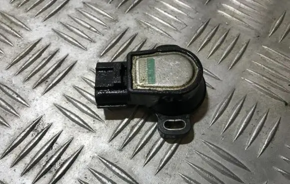 Mazda MX-6 Throttle valve position sensor kl0118911 1985003120