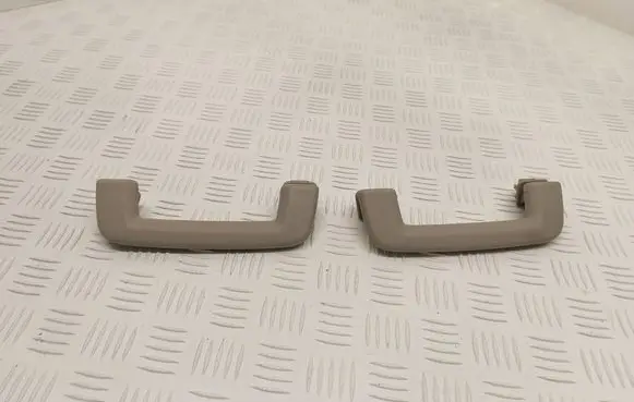 Ford Transit Custom A set of handles for the ceiling 